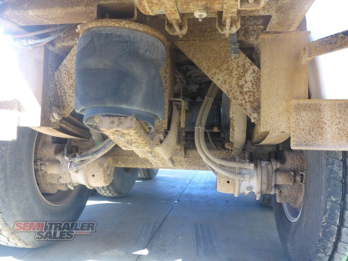 2001 Byford Stainless Steel Tanker