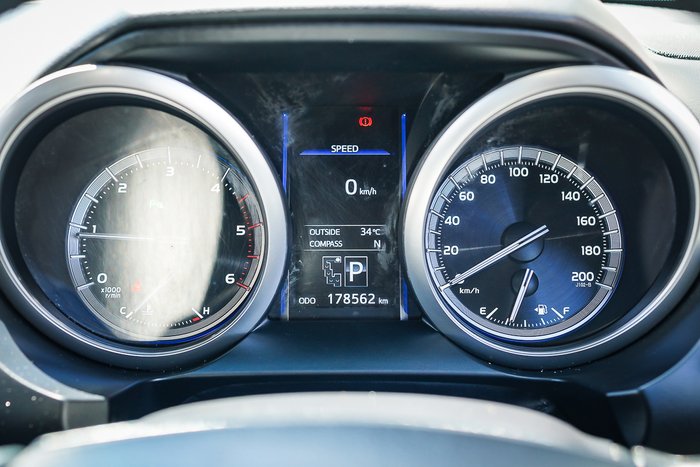 2017 Toyota PRADO VX