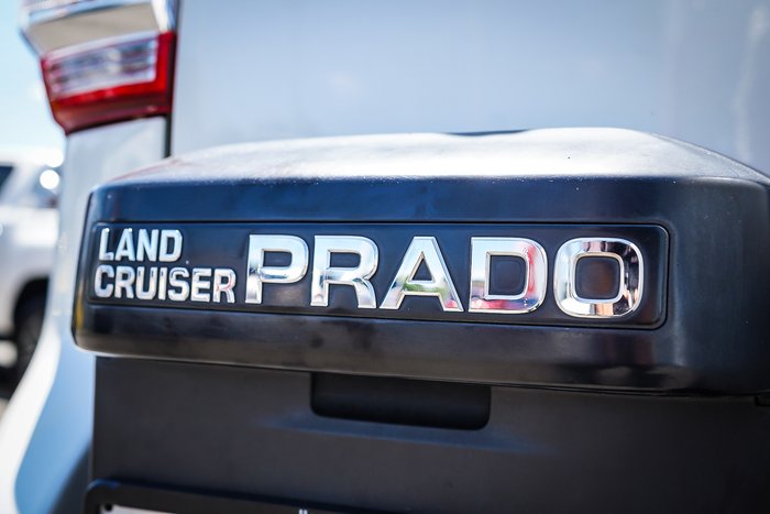 2017 Toyota PRADO VX