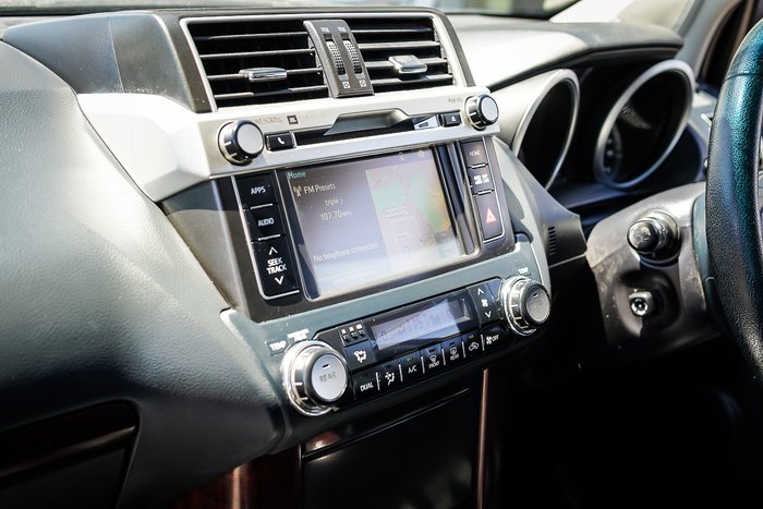 2017 Toyota PRADO VX