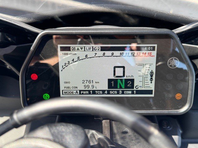 2025 Yamaha YZF-R1 Black