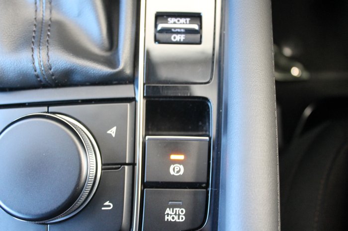 2020 Mazda 3 G20 Evolve