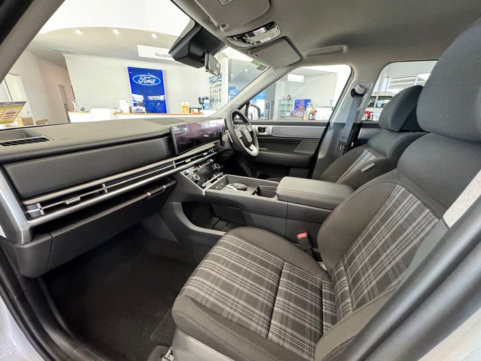 2025 Hyundai Santa Fe Hybrid
