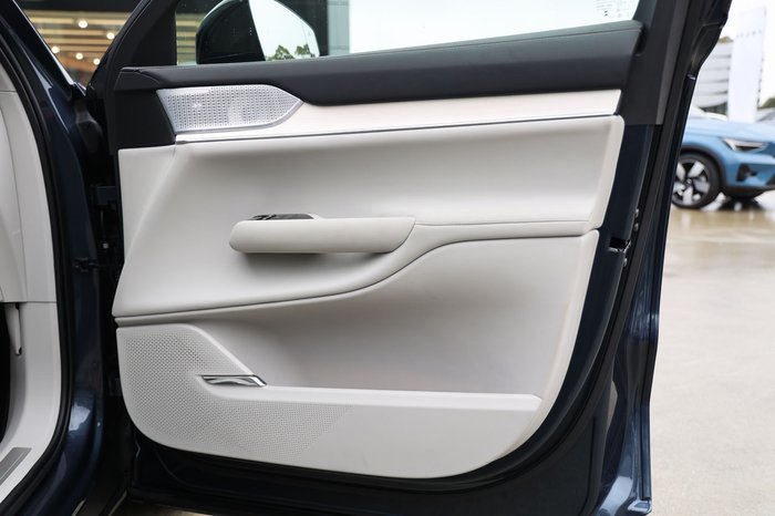 2025 Volvo EX90 Ultra Twin Motor Performance