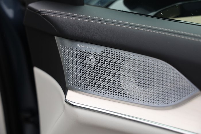 2025 Volvo EX90 Ultra Twin Motor Performance
