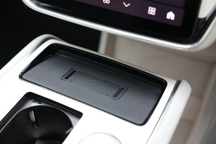 2025 Volvo EX90 Ultra Twin Motor Performance
