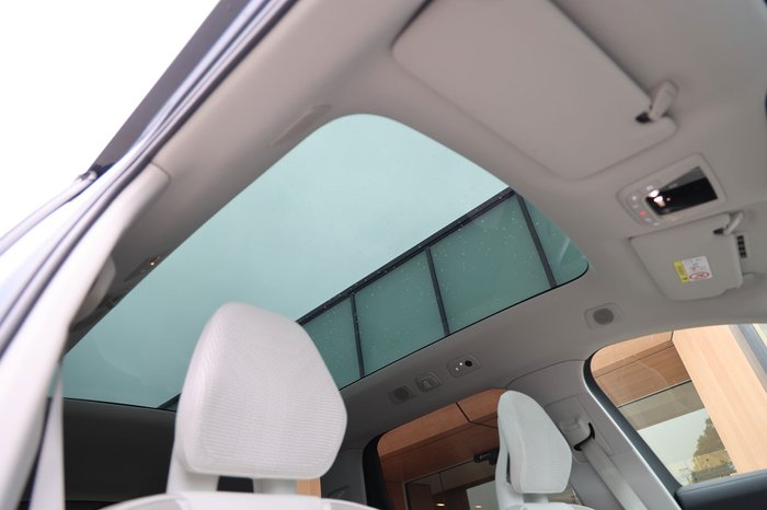 2025 Volvo EX90 Ultra Twin Motor Performance