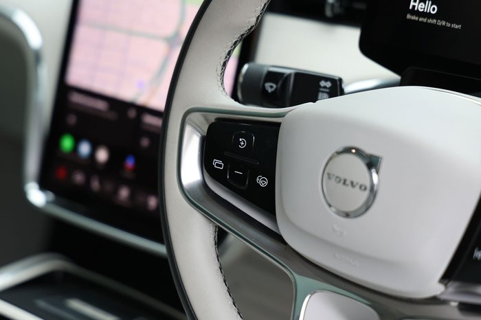 2025 Volvo EX90 Ultra Twin Motor Performance