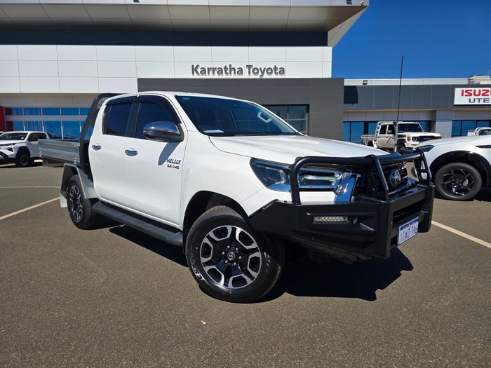 2021 Toyota Hilux SR5 White