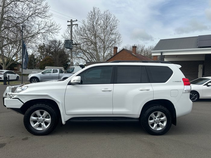 2011 TOYOTA LANDCRUISER PRADO GXL (4x4)
