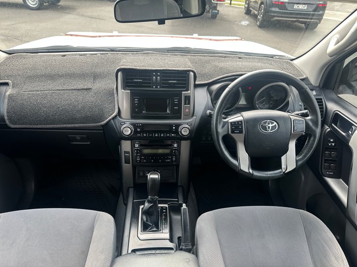 2011 TOYOTA LANDCRUISER PRADO GXL (4x4)