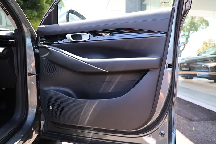 2026 Geely Starray Em-i