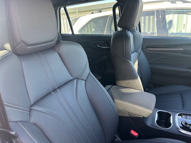 2025 Isuzu MU-X LS-T