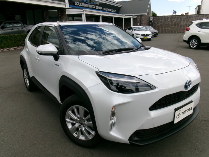 2023 Toyota Yaris Cross Hybrid GX