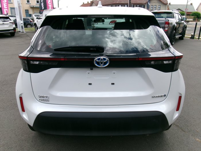 2023 Toyota Yaris Cross Hybrid GX