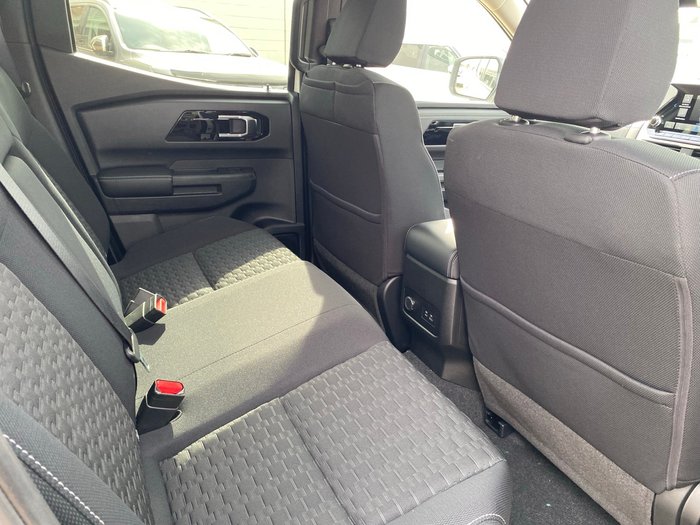 2025 MITSUBISHI Triton GLS