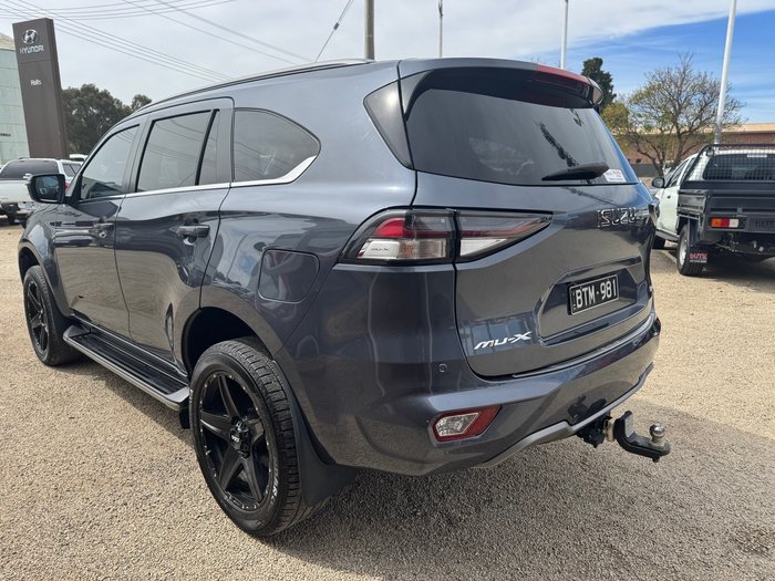 2021 ISUZU MU-X LS-T