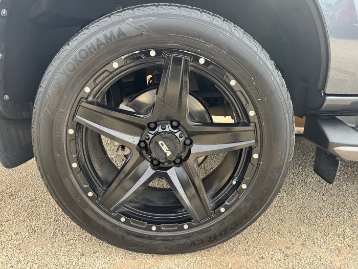 2021 ISUZU MU-X LS-T