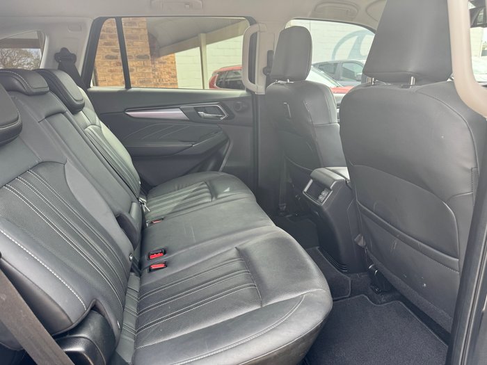 2021 ISUZU MU-X LS-T