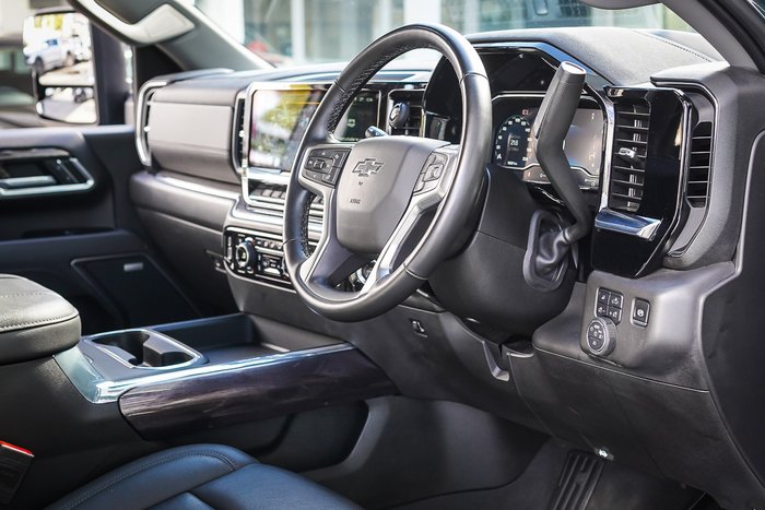 2025 Chevrolet Silverado