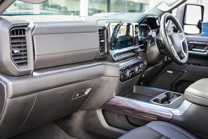2025 Chevrolet Silverado