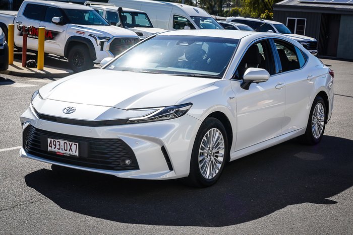 2025 Toyota CAMRY HYBRID