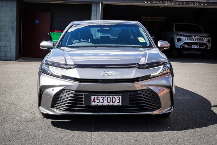 2025 Toyota CAMRY HYBRID Ascent