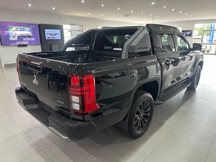 2025 MITSUBISHI TRITON GSR