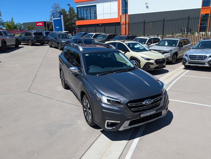 2025 Subaru Outback AWD Touring XT