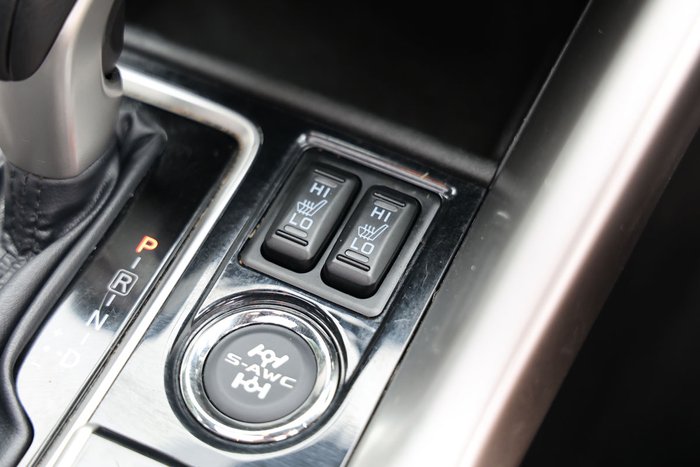 2020 Mitsubishi Eclipse Cross Exceed