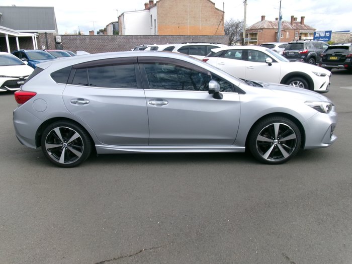 2017 SUBARU IMPREZA 2.0i (AWD)