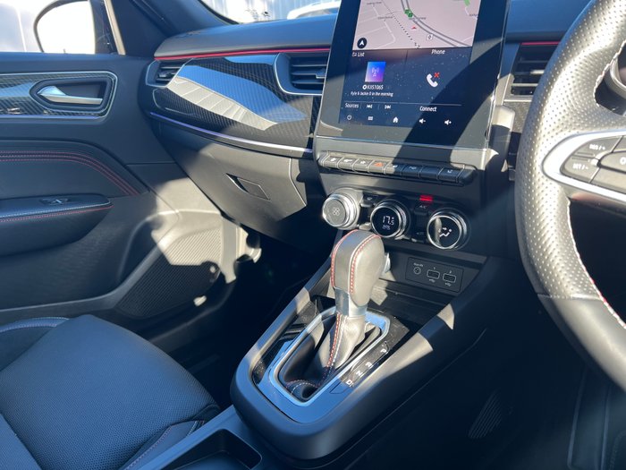 2023 Renault Arkana R.S. Line