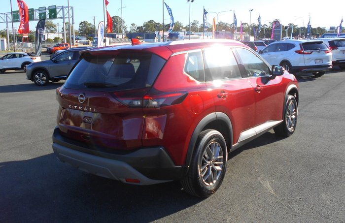 2025 Nissan X-TRAIL ST