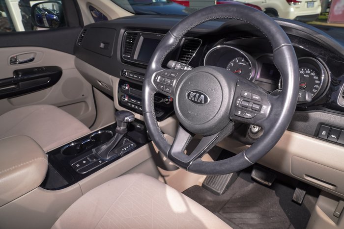 2020 Kia Carnival Si