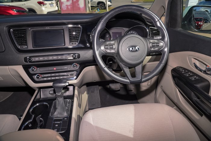 2020 Kia Carnival Si