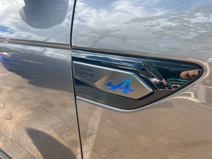 2026 Renault Arkana Hybrid Esprit Alpine