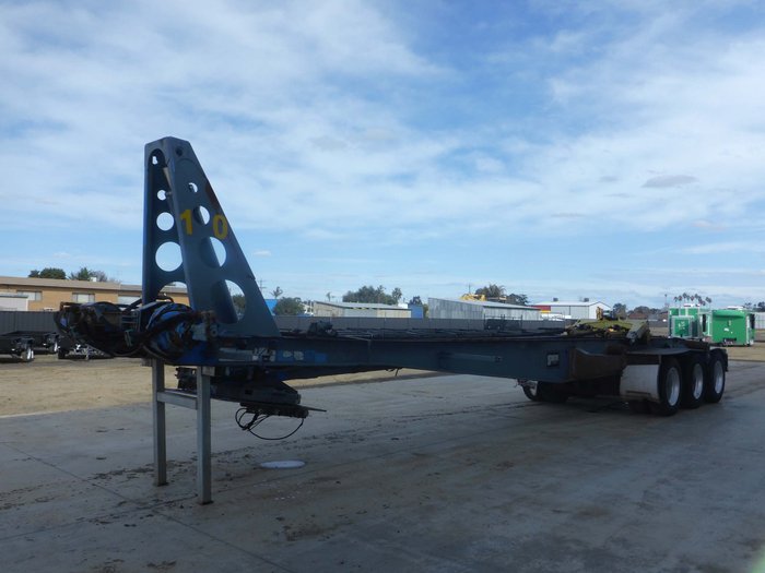 2007 J Smith  Sons Hook Lift Trailer