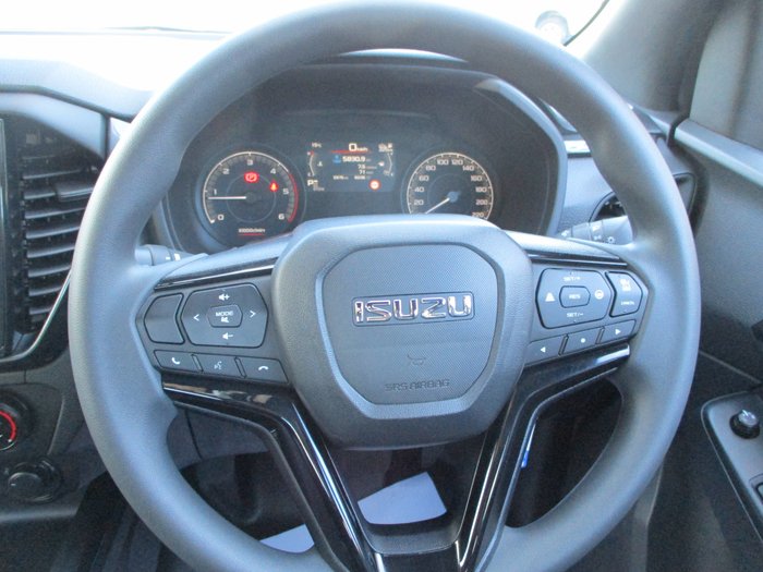 2026 Isuzu D-MAX X-RIDER MY25.5 White