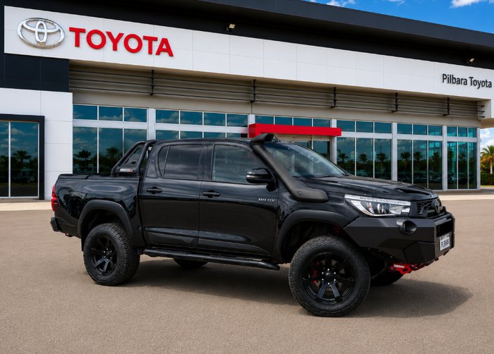 2020 Toyota Hilux Rugged X Black