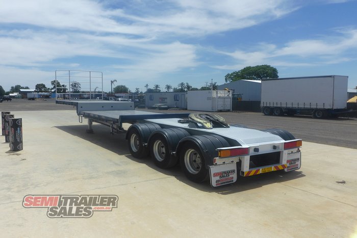 2004 Maxitrans 12 Pallet Dropdeck A Trailer