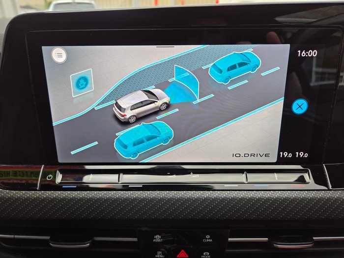 2022 VOLKSWAGEN GOLF MY23 R-LINE BLACK