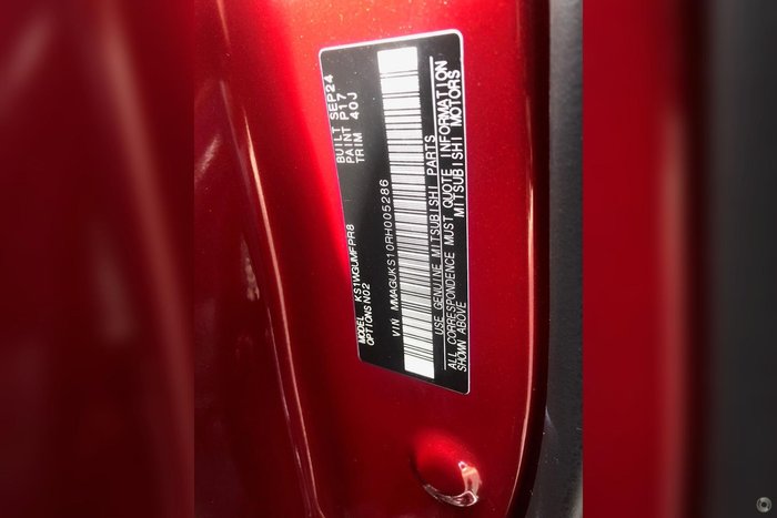 2024 Mitsubishi Pajero Sport GLS