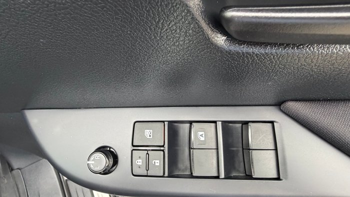 2024 Toyota Hilux 4x4 SR 2.8L T Diesel Automatic Double Cab