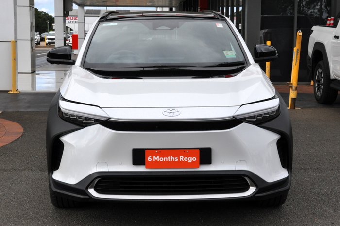 2023 Toyota bZ4x Standard AWD 71.4 kWh Li-ion batt Automatic Wagon