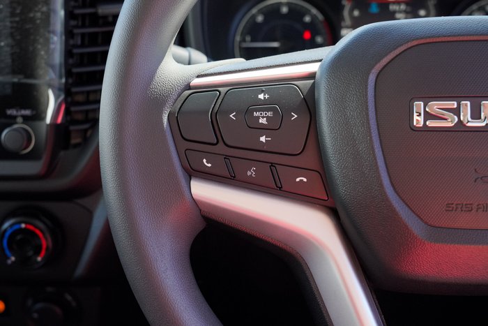 2026 Isuzu D-MAX SX