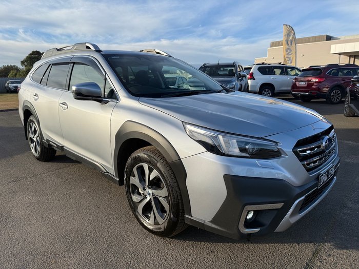 2022 Subaru Outback AWD Touring