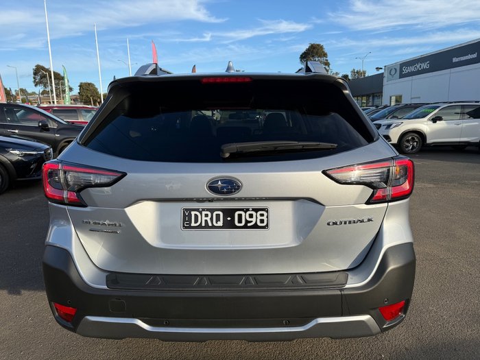 2022 Subaru Outback AWD Touring