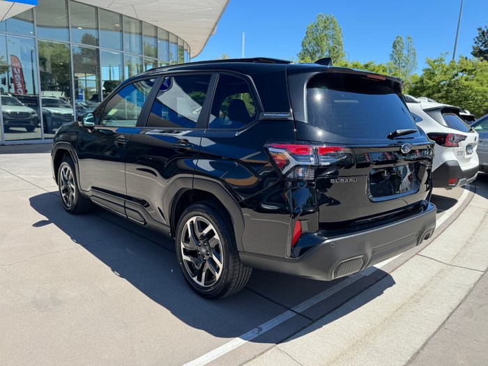 2025 Subaru Forester Touring