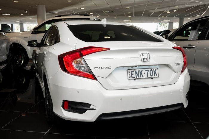 2021 Honda Civic VTi-LX