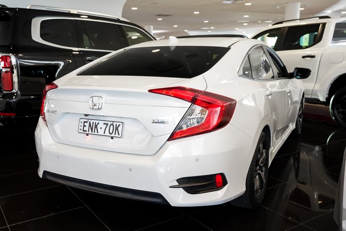 2021 Honda Civic VTi-LX
